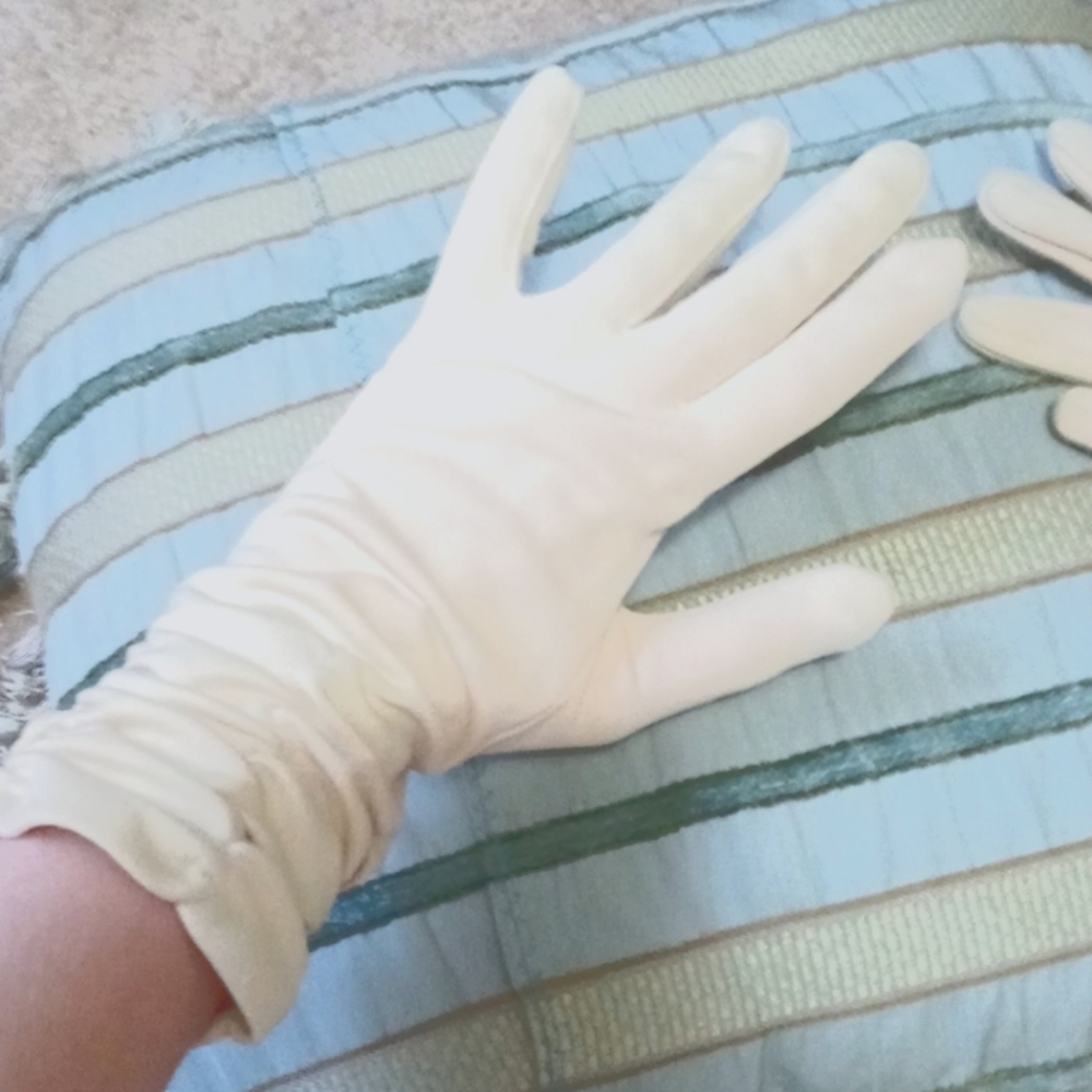 Beige Fabric Gloves